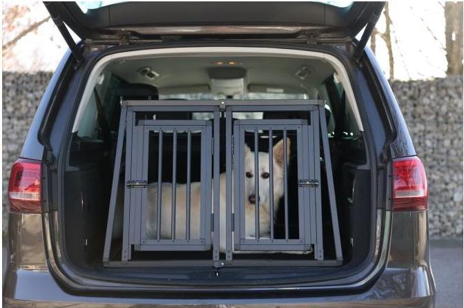 Actual product image Kerbl Transport box Vacation, aluminium, two-door (Dog, Lockable, Breathable)