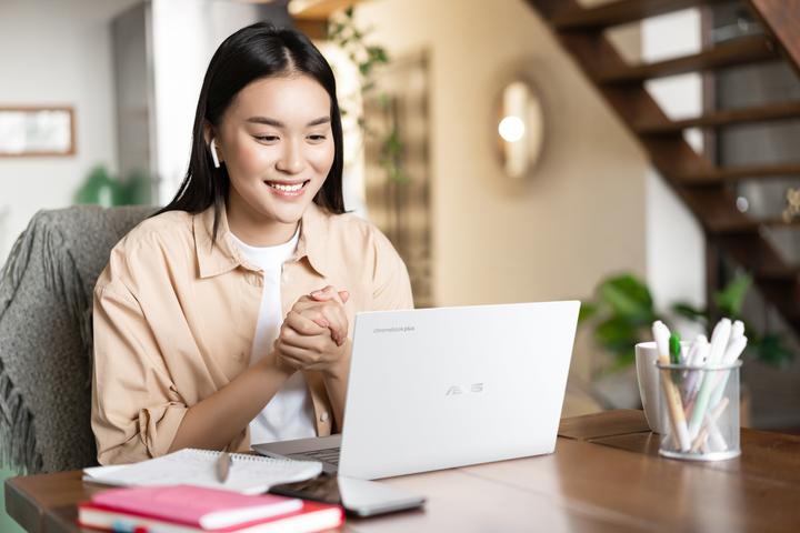 Produktbild ASUS Chromebook CX3 (14", Intel Core i5-1235U, 8 GB, 256 GB, DE)