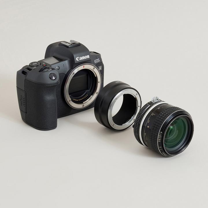 Image du produit Urth Adaptateur de monture d'objectif : Compatible avec l'objectif Nikon F et le boîtier Canon RF