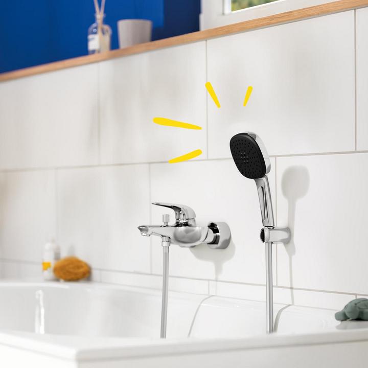 Produktbild Grohe Vitalio Comfort 110 QuickFix Wandhalterset, kleben oder bohren, wassersparend, 2 Strahlarten, chrom