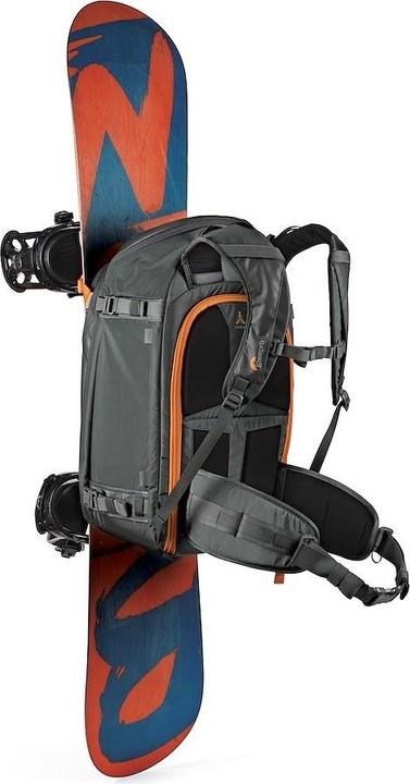 Actual product image Lowepro Whistler BP 450 AW II (GRL) (Camera shoulder bag, 36 l)