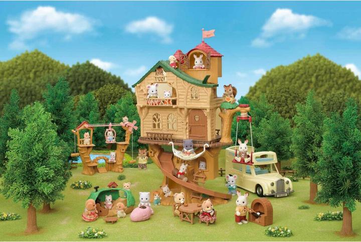 Actual product image Sylvanian Families Adventure tree house