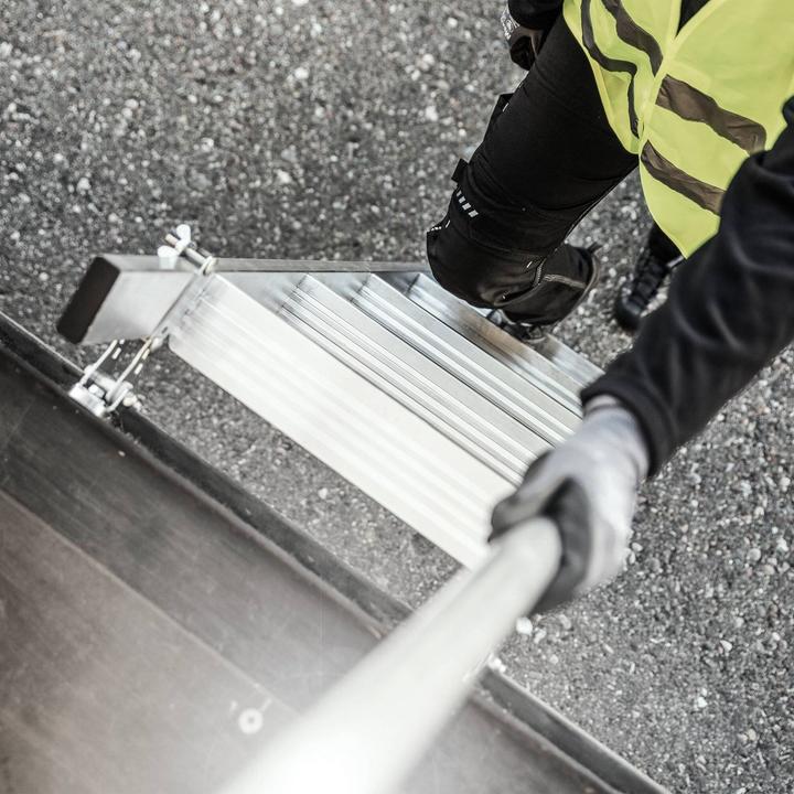 Actual product image Munk Step lean-to ladder truck / trailer (Single ladder, 143 cm)