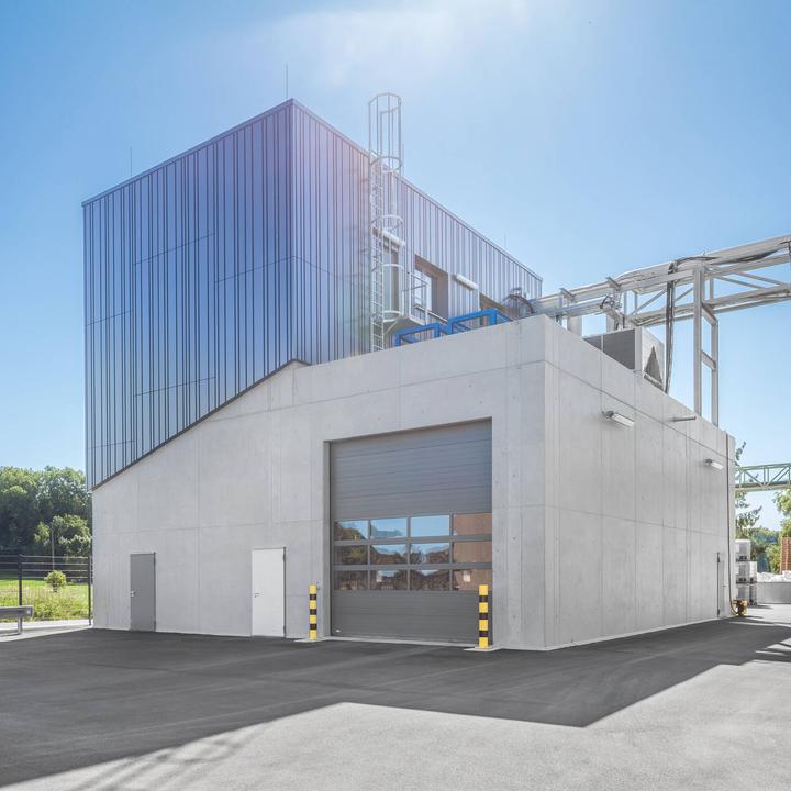 Productafbeelding Munk Enkele vaste ladder met rugbescherming (constructie) Aluminium helder 5,96m (596 cm)