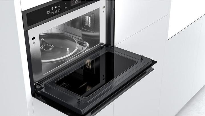 Actual product image Whirlpool Kuchenka mikrofalowa W6 MD440 BSS (31 l)