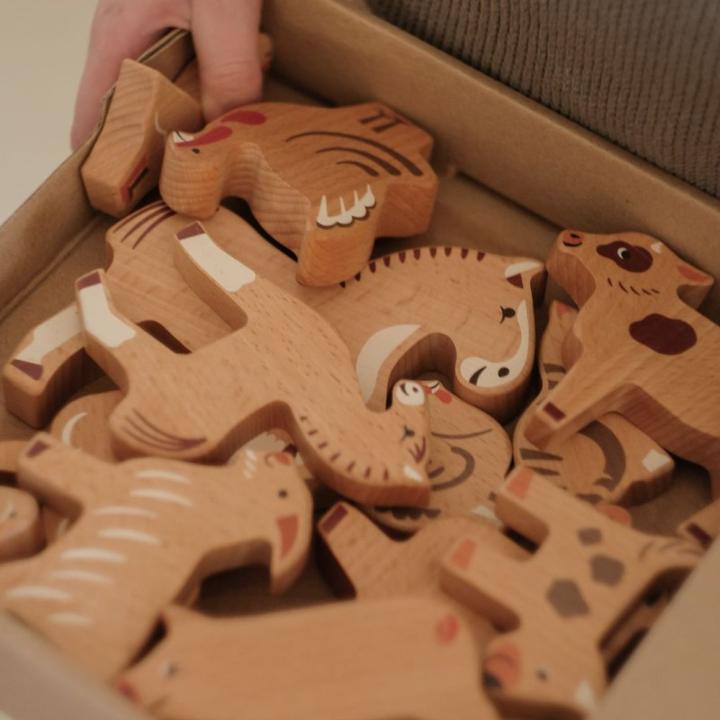 Actual product image Bajo Bauernhoftiere Holz 14 Figuren