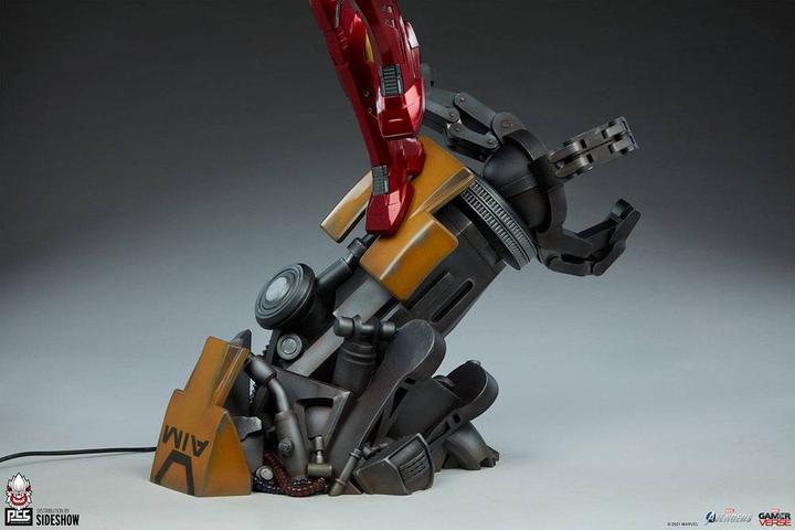 Actual product image PCS Marvel's Avengers statuette 1/3 Iron Man 90 cm
