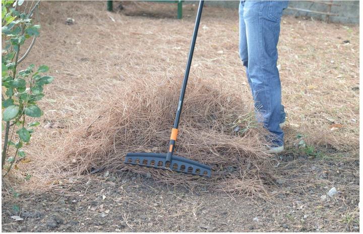 Produktbild Fiskars Rechen-Aufsatz Solid
