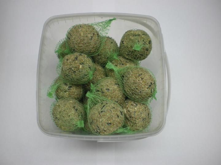 Image du produit Westfalia Seau de 30 boules à graines pour oiseaux - 2.5kg (1 x, 2.66 kg)