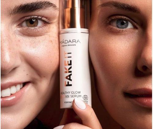 Produktbild Madara Self Tan Milk FAKE IT Healthy Glow Self Tan Serum "Màdara Selbstbräuner für das Gesicht" (Selbstbräunungsspray, 30 ml)