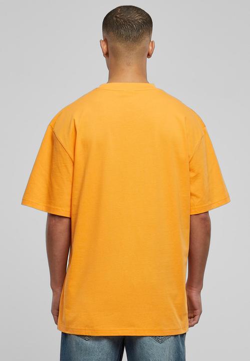 Actual product image Urban Classics Tall Tee (4XL)
