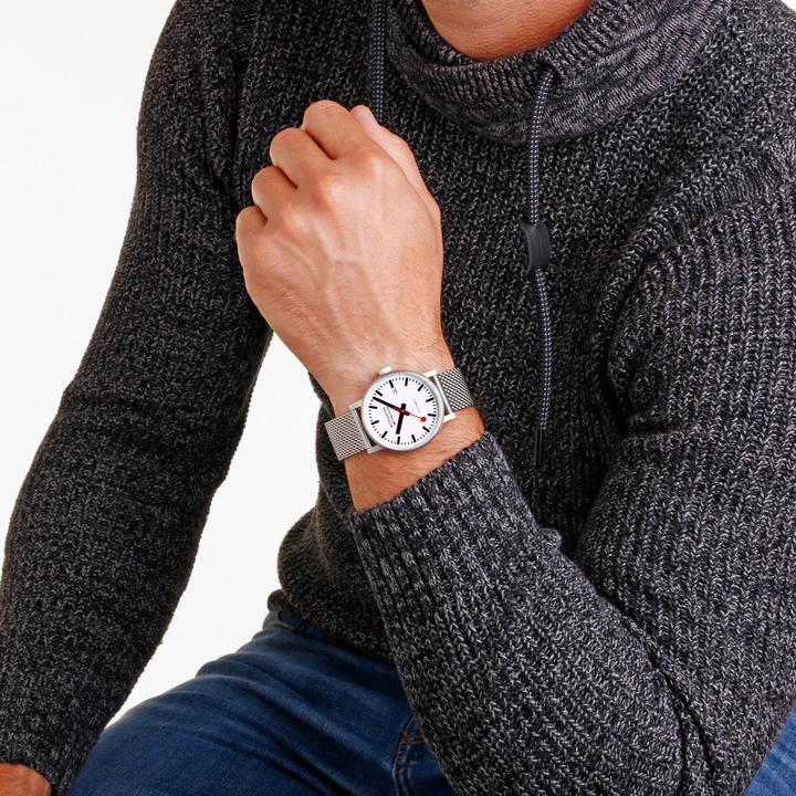 Actual product image Mondaine Evo2 - Automatic (Analogue wristwatch, 40 mm)