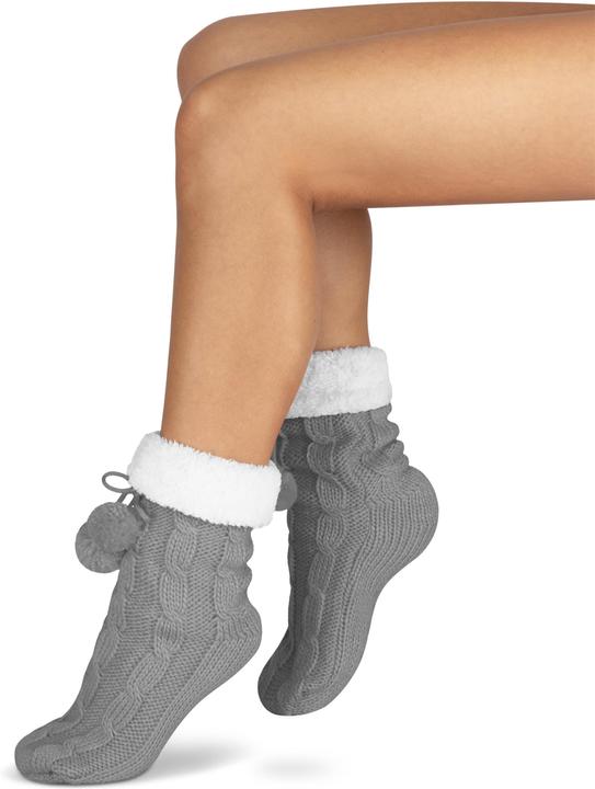 Actual product image Normani Knitted slippers with pom poms and ABS (Single pack, 40 - 44)