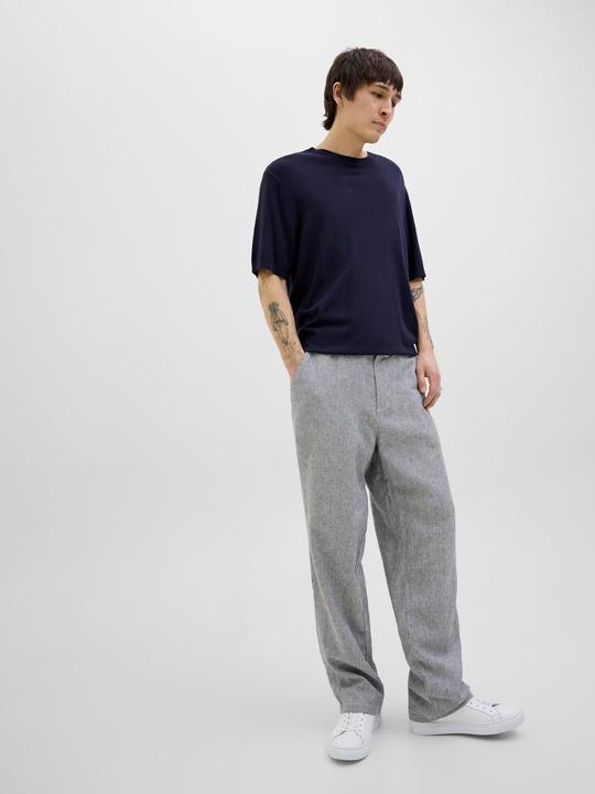 Actual product image Jack & Jones Loose Fit Chino Hose Chino Hose (L)