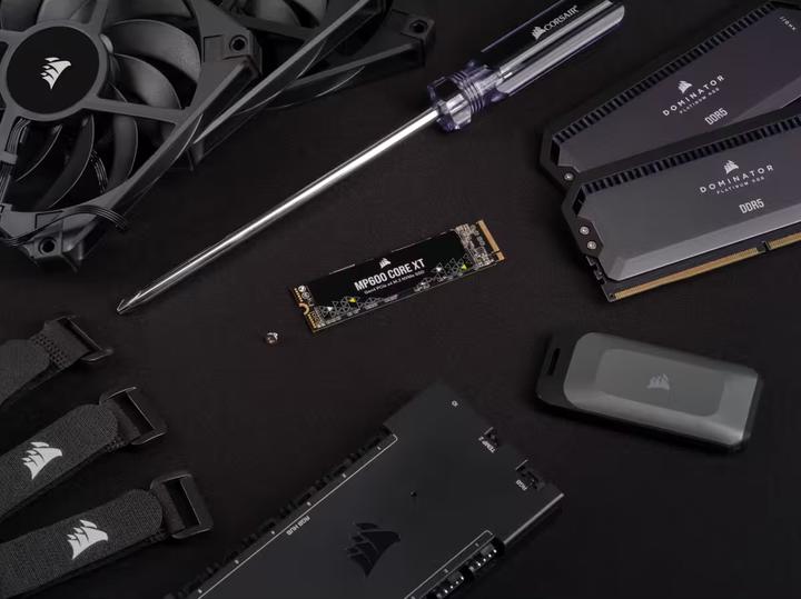 Produktbild Corsair MP600 CORE XT (1000 GB, M.2 2280)