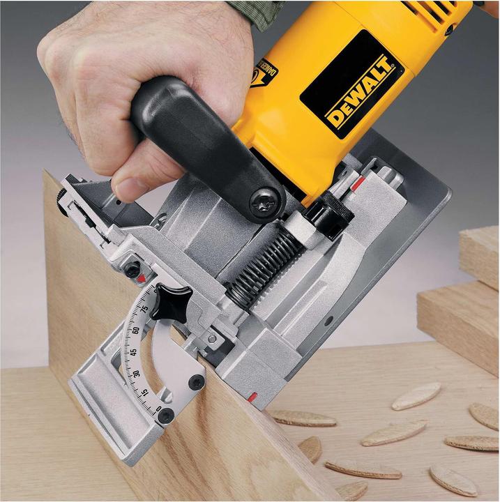 Immagine prodotto DeWalt DW682K