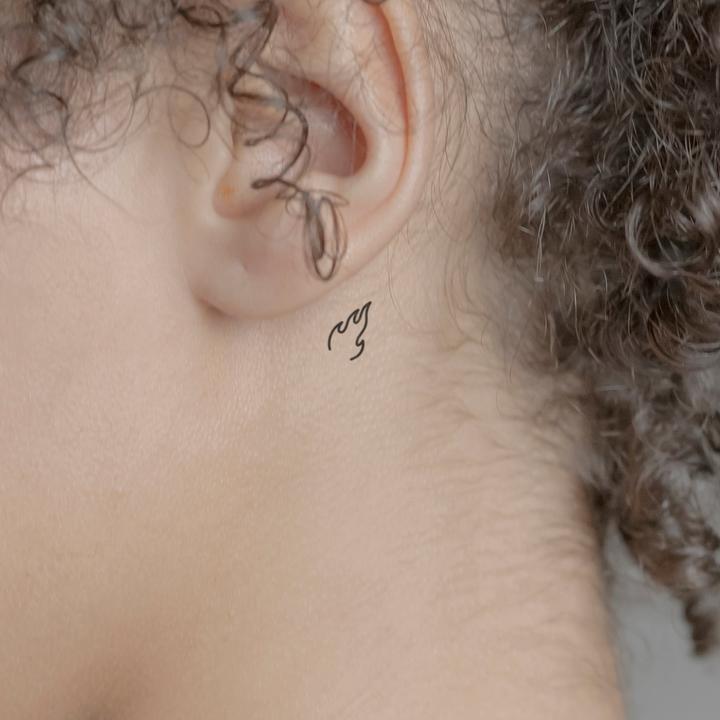 Actual product image minink Temporary tattoo - Small flame