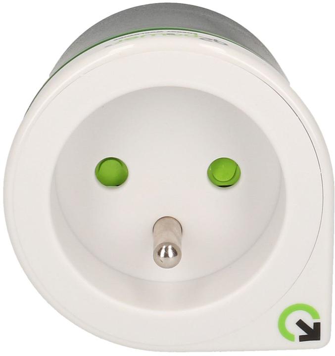 Actual product image Q2 Power Travel adapters