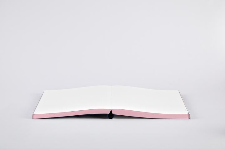 Image du produit Nuuna Carnet de notes Graphic L (22 x 16,5 cm, Pointillés, Couverture souple)