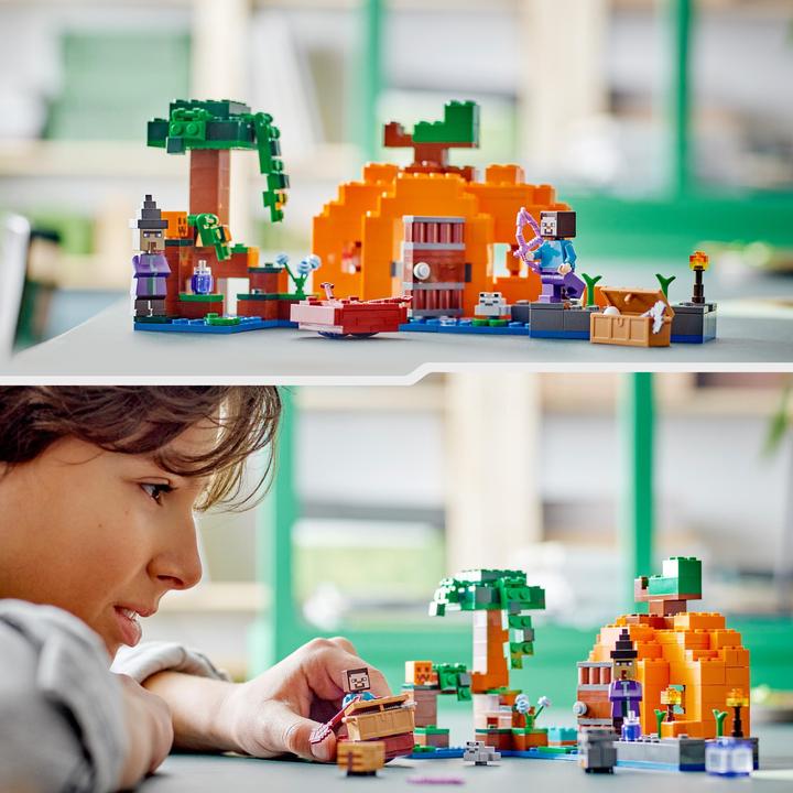 Actual product image LEGO The pumpkin farm (21248, LEGO Minecraft)