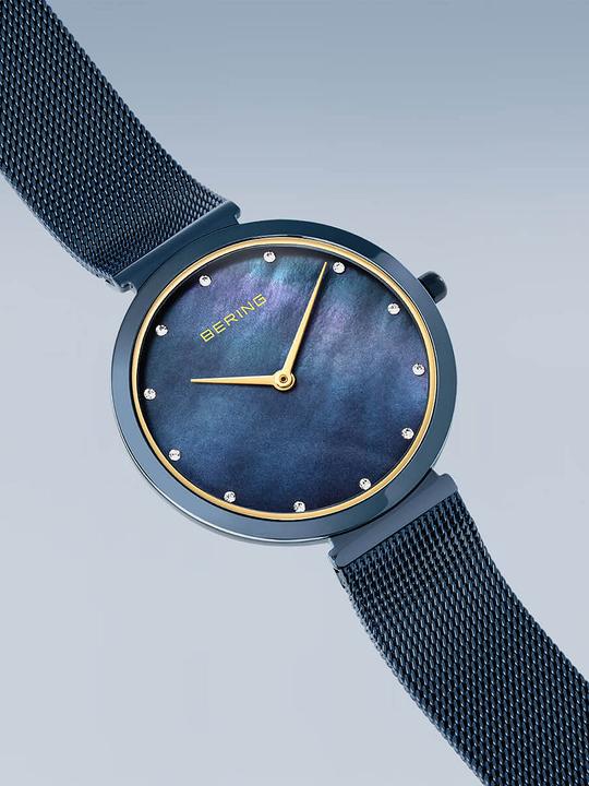 Image du produit Bering 18132-399 Classic Montre femme 32mm 3ATM (Montre analogique, 32 mm)