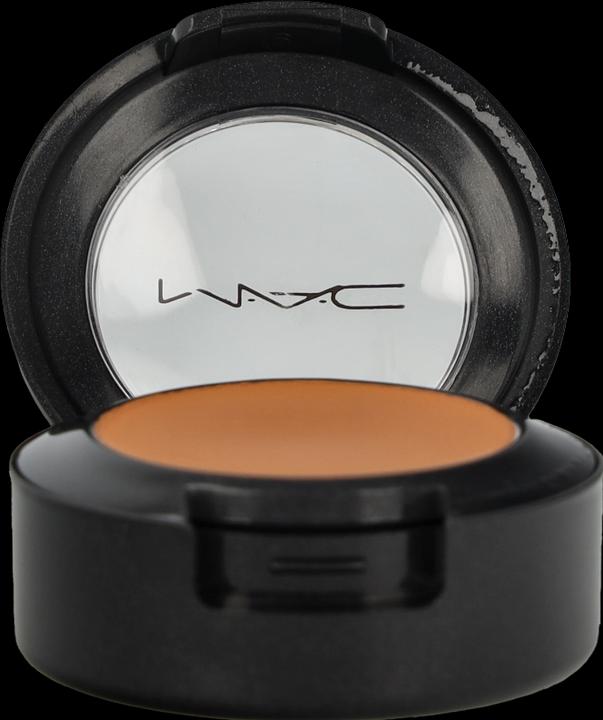 Actual product image MAC Cosmetics Studio Finish SPF 35 Concealer (No. NC45)
