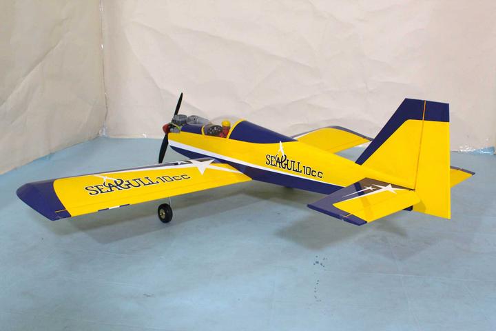 Image du produit Seagull Models SG-Models ) Trainer 40 "Low Wing" ARF aile basse (Multi moteur)