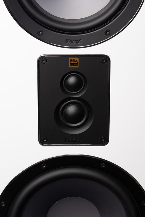 Actual product image Magnat Signature 809 (1 pair)