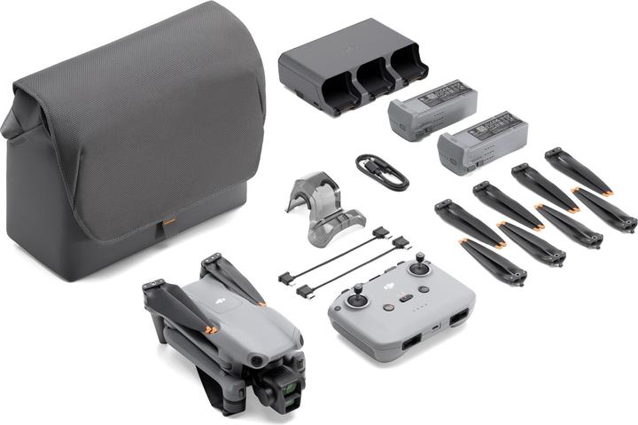 Produktbild DJI Air 3 Fly More Combo (RC-N2) (46 min, 720 g, 48 Mpx)
