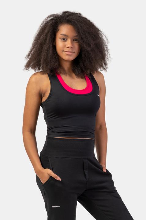 Nebbia Sporty Slim-Fit Crop Tank Top 422 black