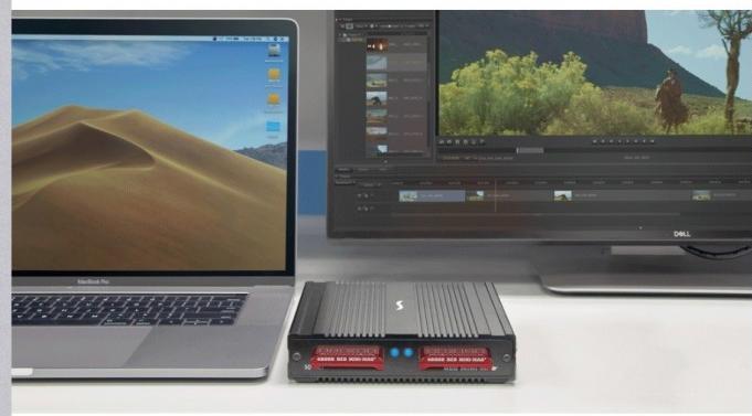 Actual product image Sonnet SF3 Series - Red MINI-MAG Edition - Memory Case (USB 3.1)
