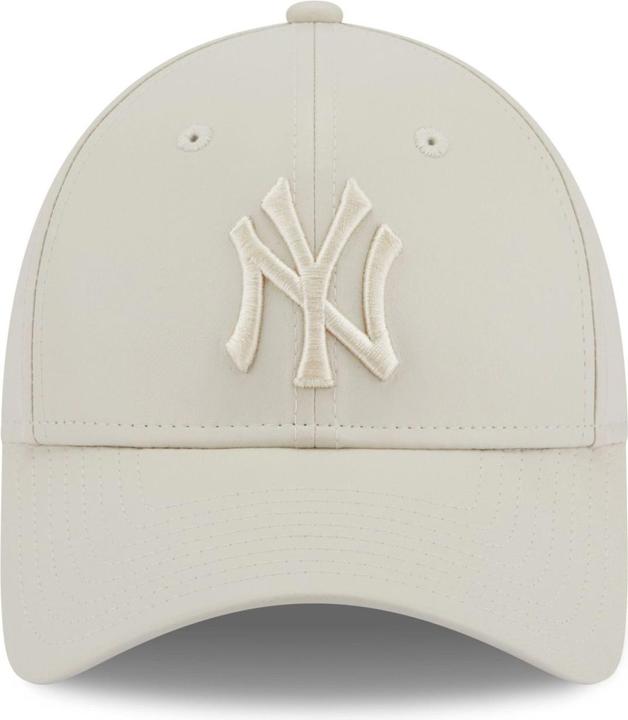 Actual product image New Era 9Forty Faux Leather New York Yankees (One size)