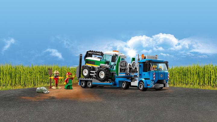 Actual product image LEGO Harvester Transport (60223, LEGO City)