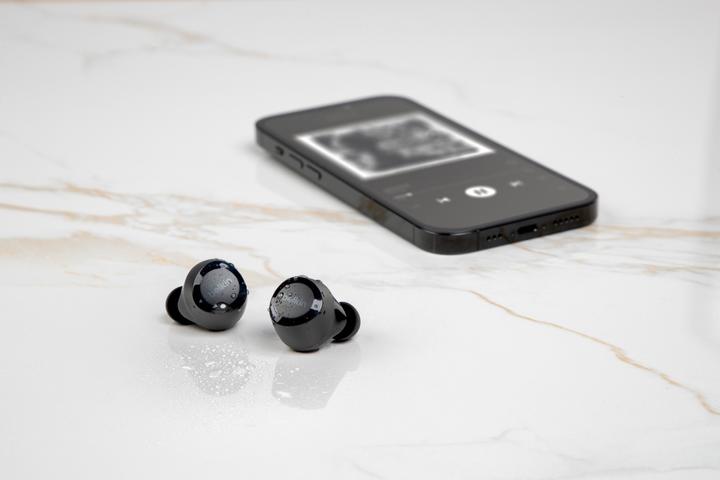 Actual product image Belkin Soundform Bolt Wireless (9 h, Wireless)