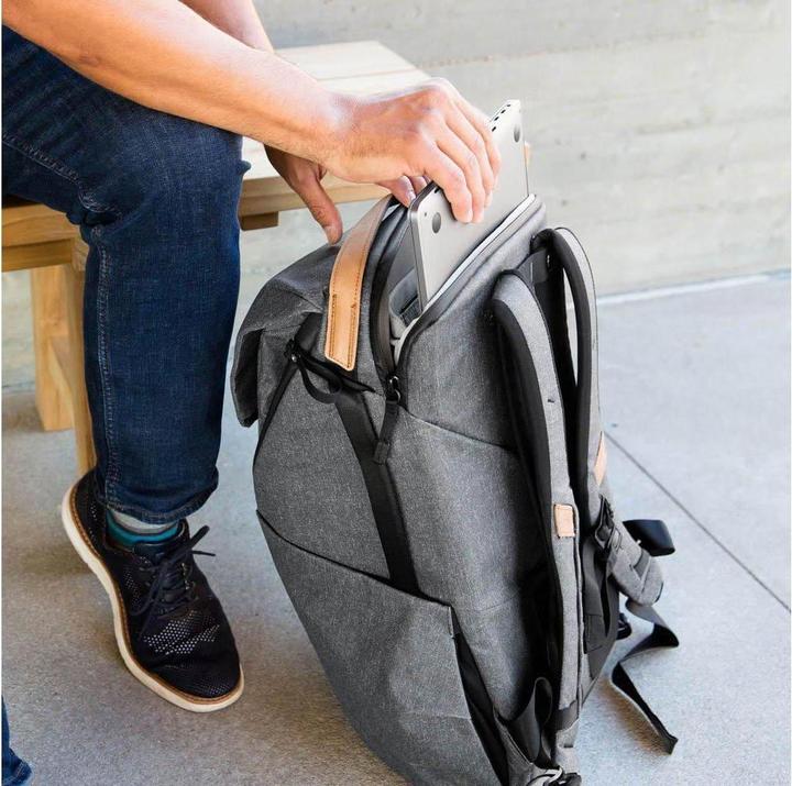Immagine prodotto Peak Design Everyday Backpack (Zaino per fotocamera, 20 l)