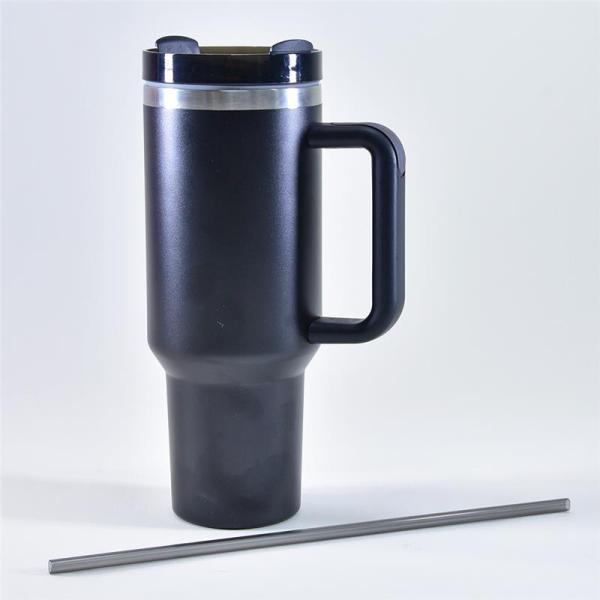Immagine prodotto Kögler Tazza da caffè termica con manico in acciaio inox, con cannuccia, nera, 1200ml (1200 ml, 1 x)