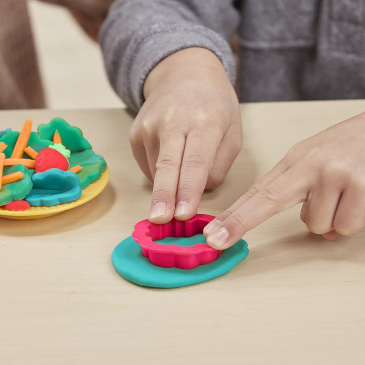 Actual product image Play-Doh Grow Your Garden Toolset