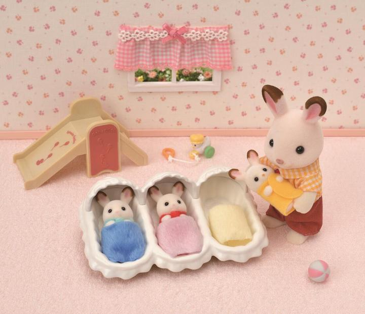 Produktbild Sylvanian Families Triplets Care Set