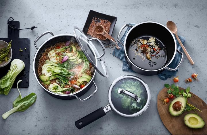 Produktbild WMF Kochtopf Set (20 cm, Pfannenset + Topfset, Eisen, Stahl)