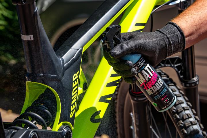 Produktbild Muc-Off Mattfinish Detailer Politur (250 ml, Fahrradreiniger)