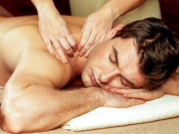 Immagine prodotto Smartbox Joyeux anniversaire: riposo con accesso alla spa, massaggio o cura (1 pers.)