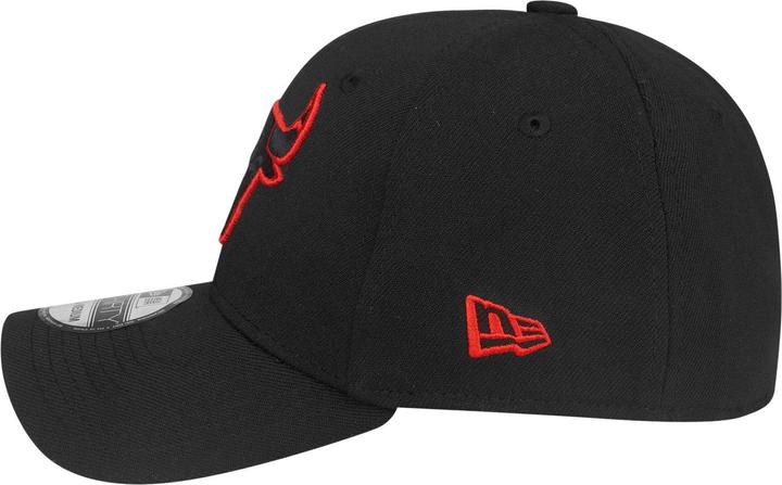 Produktbild New Era 39Thirty Stretch Cap - OUTLINE Chicago Bulls - S/M (S/M)