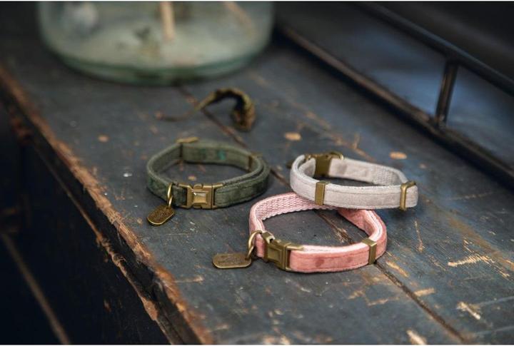 Productafbeelding Designed by Lotte Kattenhalsband Velura (30, Kat, Loop)