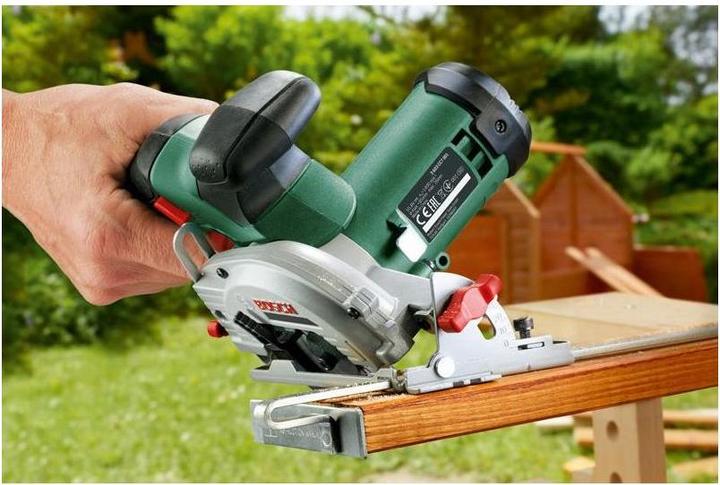 Produktbild Bosch Home & Garden UniversalCirc 12