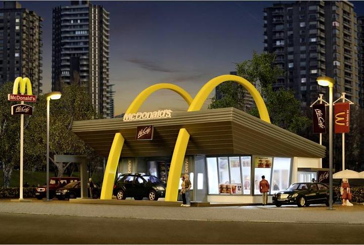 Actual product image Vollmer H0 McDonald's fast food restaurant with McDrive