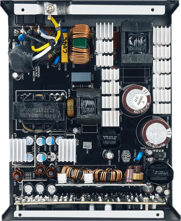 Actual product image Cooler Master MWE V2 (1050 W)