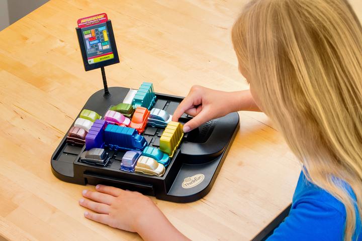 Actual product image Ravensburger Thinkfun Rush Hour Ultimate Collector's Edition