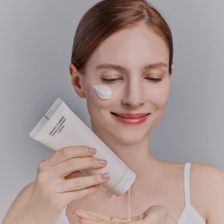 Actual product image Whamisa Organic Flowers - Foam Cleansing Cream (Foam, 150 ml)