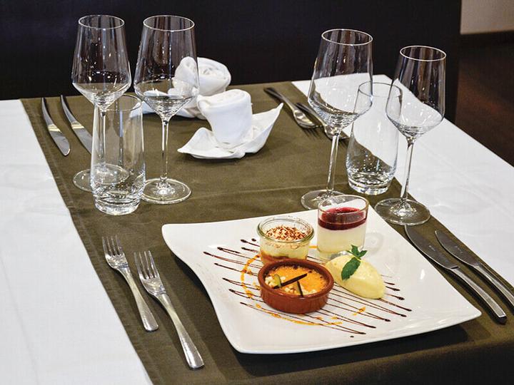 Immagine prodotto Smartbox In Svizzera con piacere: 1 cena gourmet per due buongustai (2 pers.)