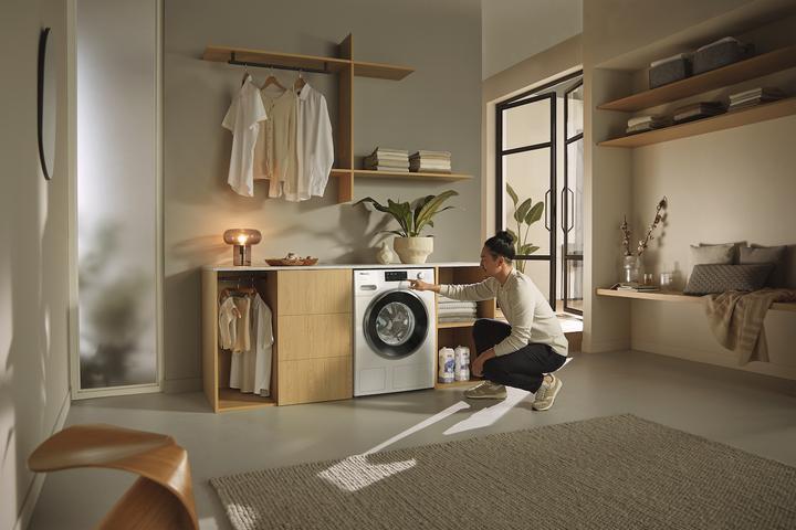 Actual product image Miele WWG 700-60 CH Warmwater (9 kg, Right)
